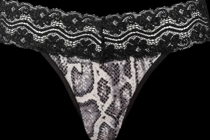 Jane Stringit 3 Kpl Pakkaus S/M