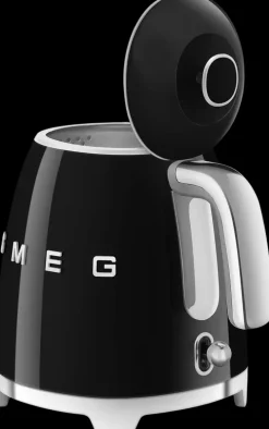 Smeg Vedenkeitin Klf05Bleu 0,8 Litraa, Musta